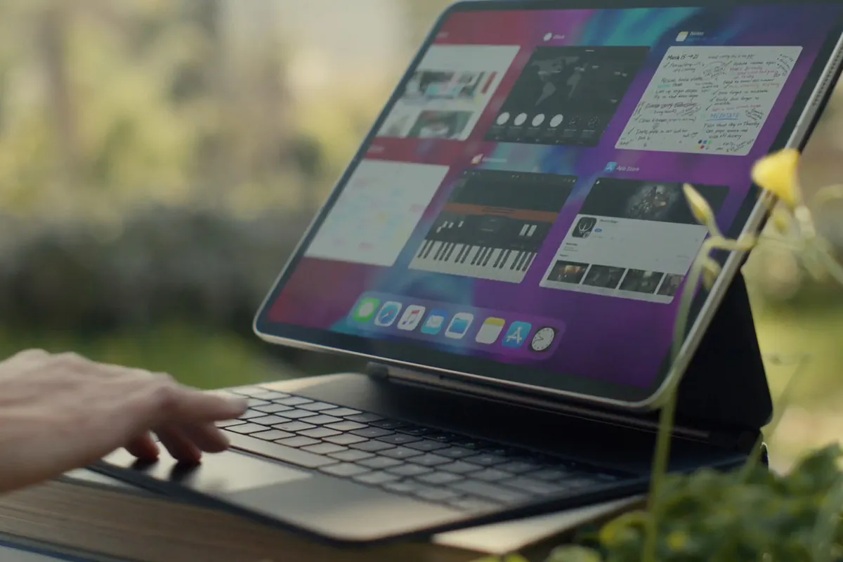 مک بوک پرو 16 اینچ 2016 ظرفیت 1/32 ترابایت نقره ای مدل MK1H3 - اپل گلشن نمایشگر مک بوک پرو 16 اینچ 2021 M1 ظرفیت 1 ترابایت - MK1H3