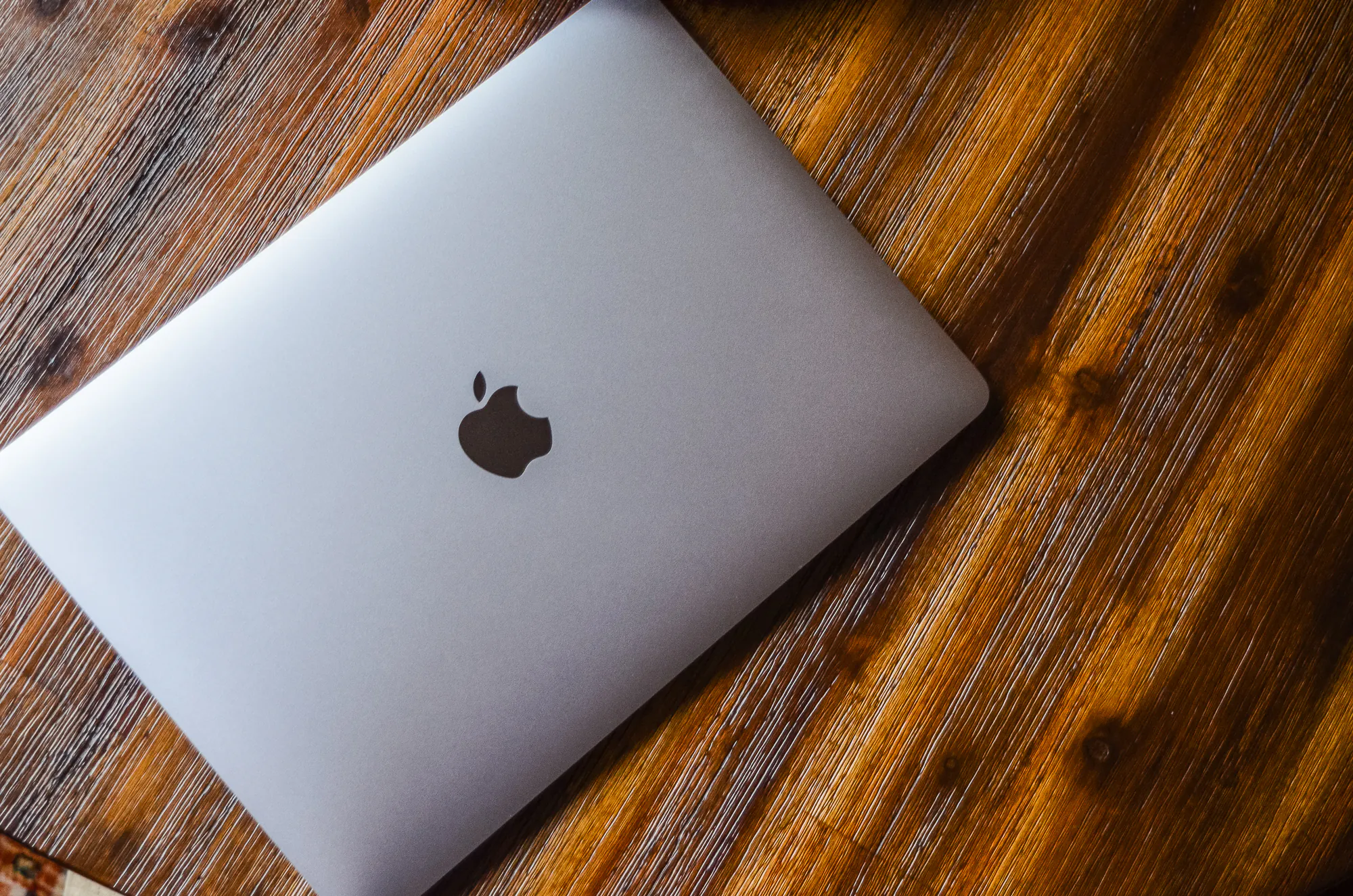 تراشه مک بوک پرو 13 اینچ رتینا با تاچ بار مدل MYD82 2020 - خاکستری