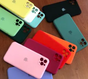 کاور سیلیکونی اپل مناسب گوشی آیفون iPhone11Pro همراه با محافظ لنز - های کپی