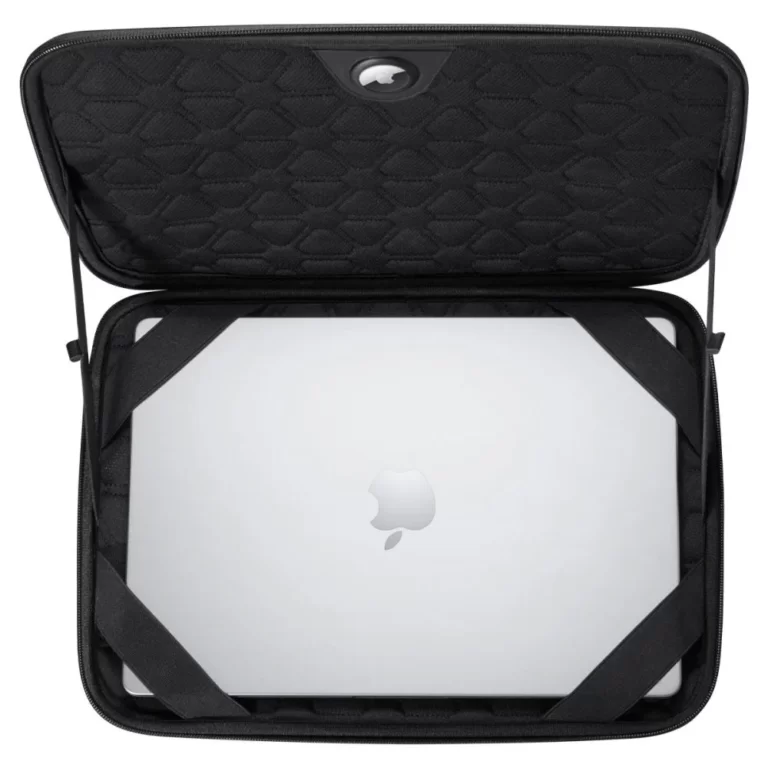 کیف لپ تاپ اسپیگن مدل Rugged Armor Pro مناسب مک بوک تا 14 اینچ